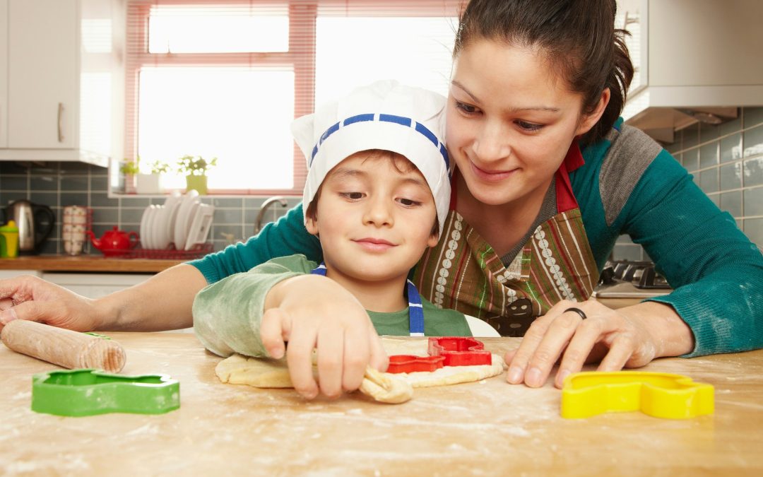 Little Chefs in the Kitchen: How to Involve Children in Cooking and Create Lasting Memories